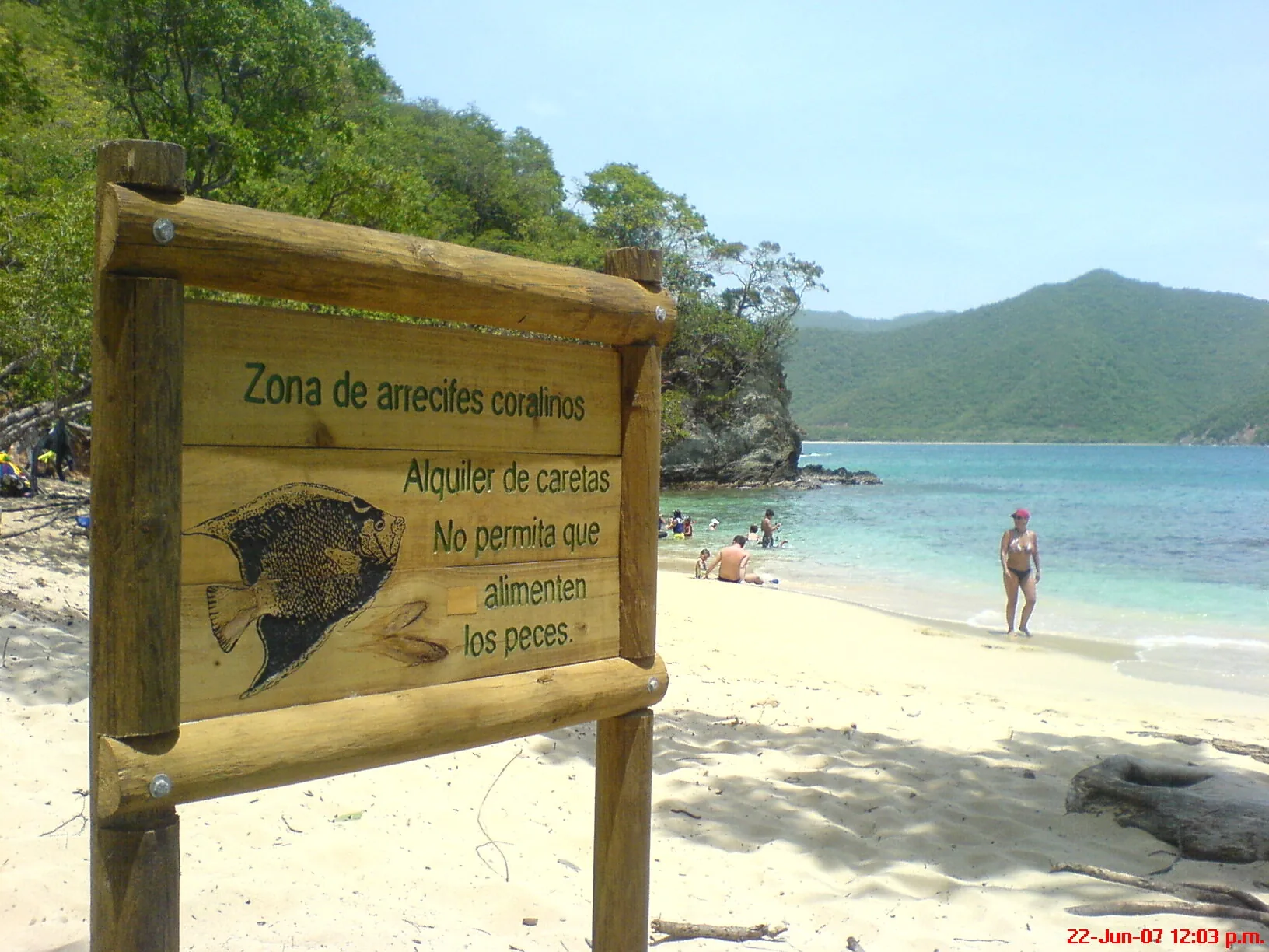 Playa Cristal + 7 Olas en Santa Marta